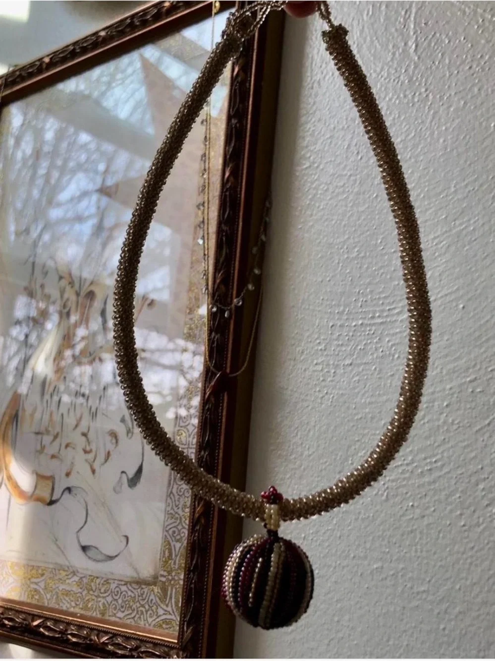Oversized Beaded choker necklace